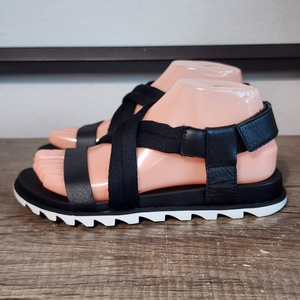 Sorel Roaming Decon Women's Sandals Shoes Size 6.5 Black